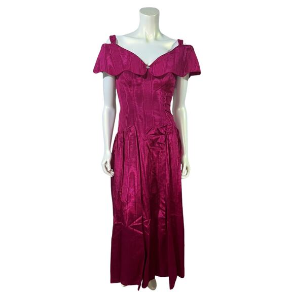 Bianchi 80s Raspberry Taffeta Off-Shoulder Gown Sweetheart Neckline Size 8-10 - Picture 1 of 11